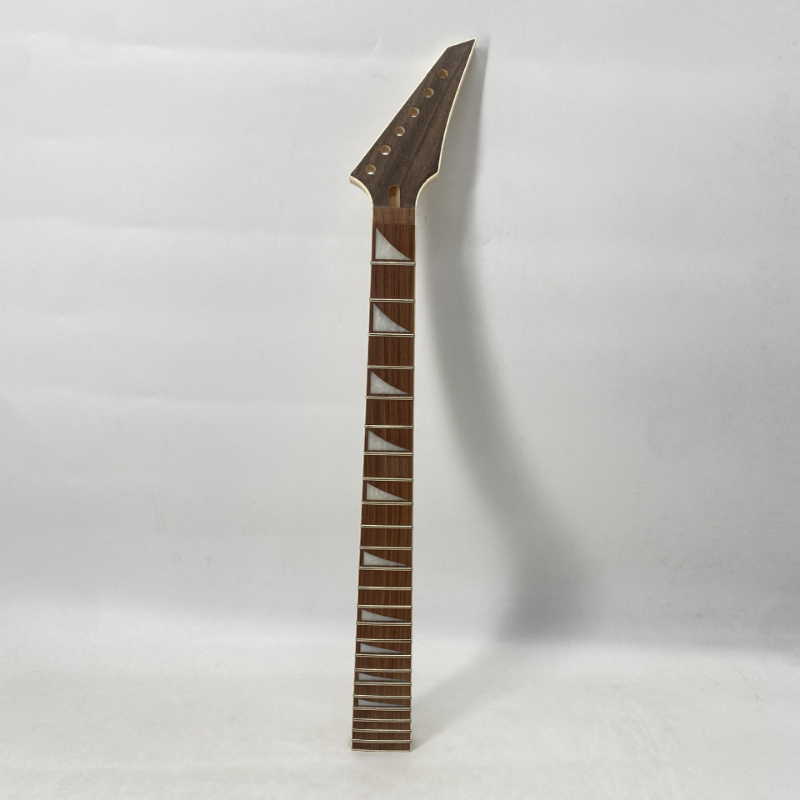 24 Frets Maple Electric Guitar - огляд і ціна A Musical Instrument You Shake